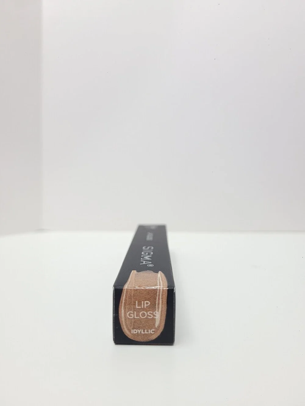 Sigma Beauty Lip Gloss in Shimmery Bronze Taupe